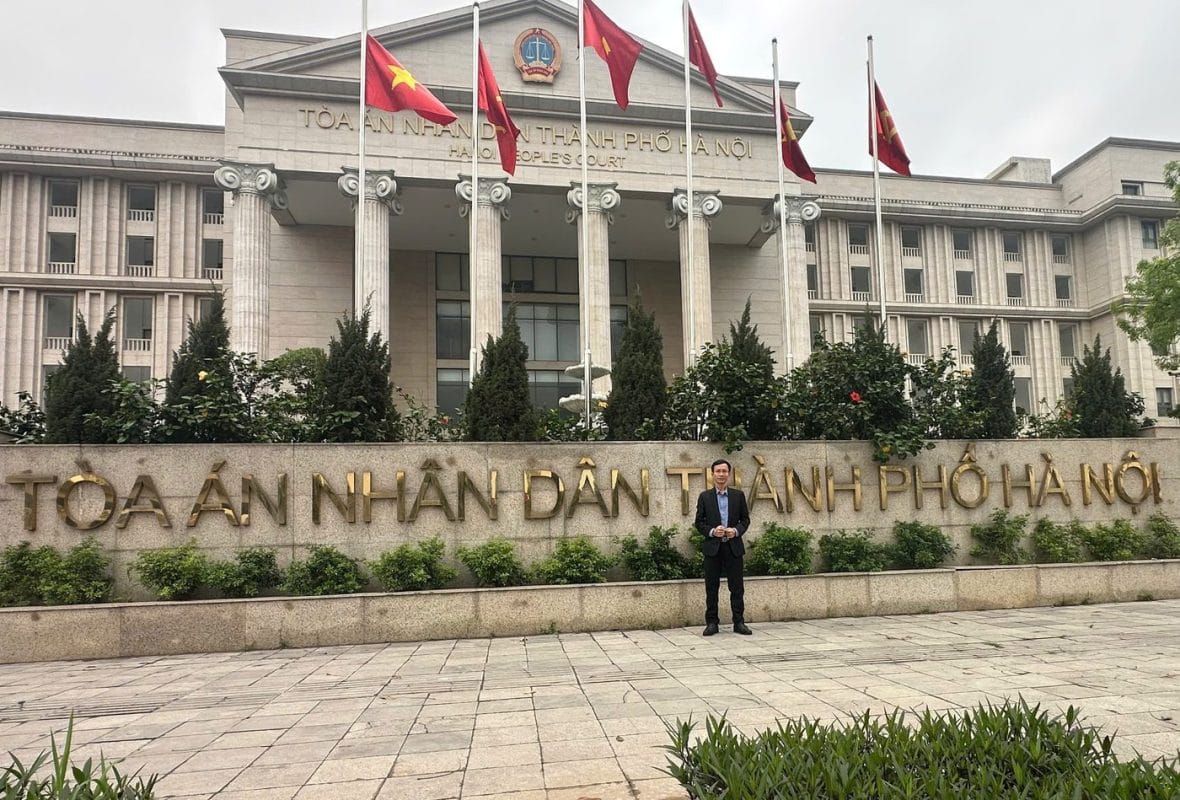 Kháng Cáo Bản Án Hình Sự 2026 – Thời Hạn, Thủ Tục, Khi Nào Nên Kháng Cáo 1 Luật sư Phạm Văn Duẩn từng làm việc trong cơ quan Tòa án, Sở Tư pháp